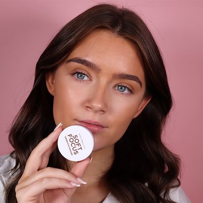 Soft Focus Under Eye Powder Soft Banana